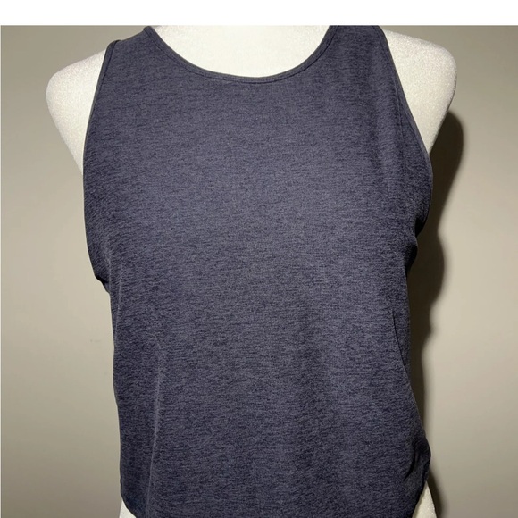 Vuori Elevation Plyo Tank - Heather Navy | Large - Picture 7 of 10
